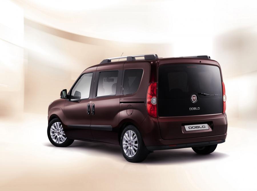  Fiat Doblo (263) 2010 года  (фото 29 из 40)